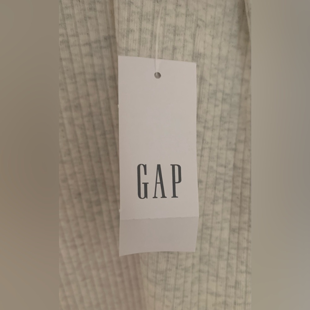 Gap High Neckline Gray Ribbed Racerback Tank Top - Picture 6 of 8